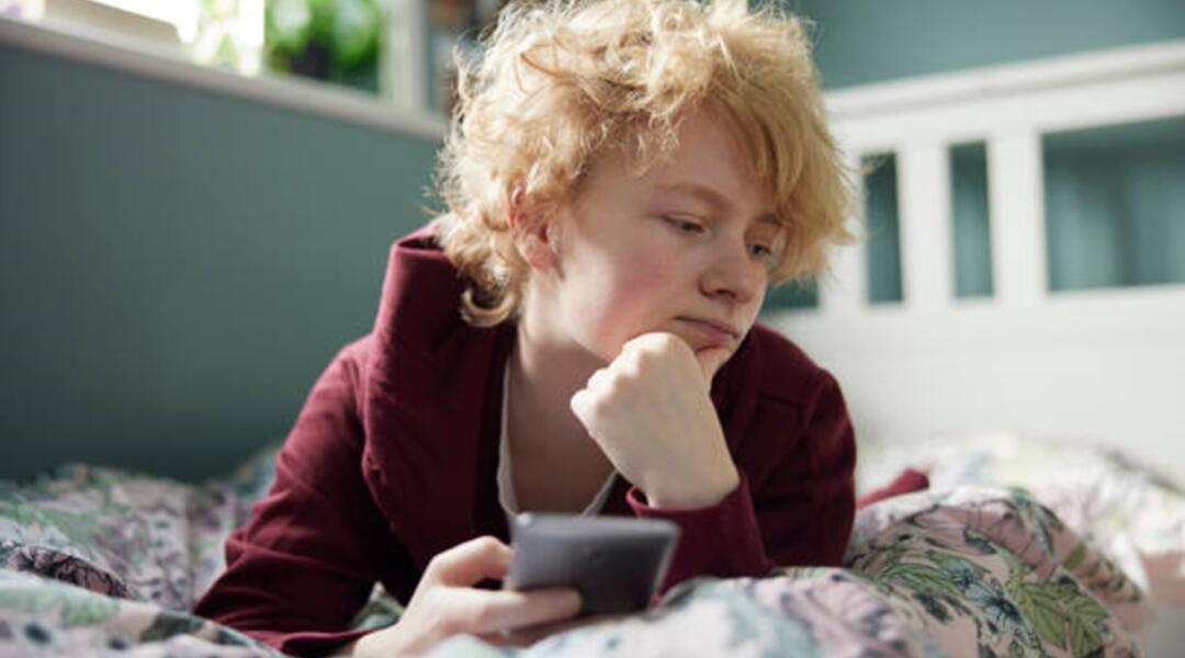 How can GPs help young people engage with treatment for mental health issues?