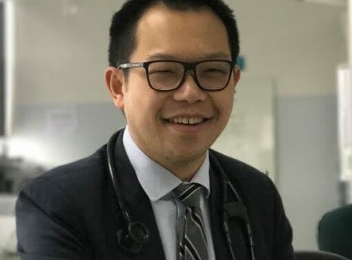Dr David Liew